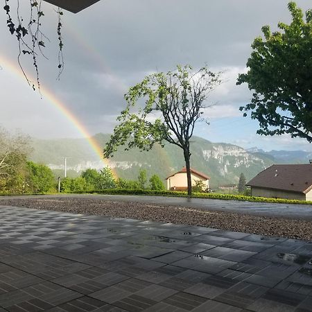 Un Pied Devant L'Autre Sainte-Marie-D'Alvey 외부 사진